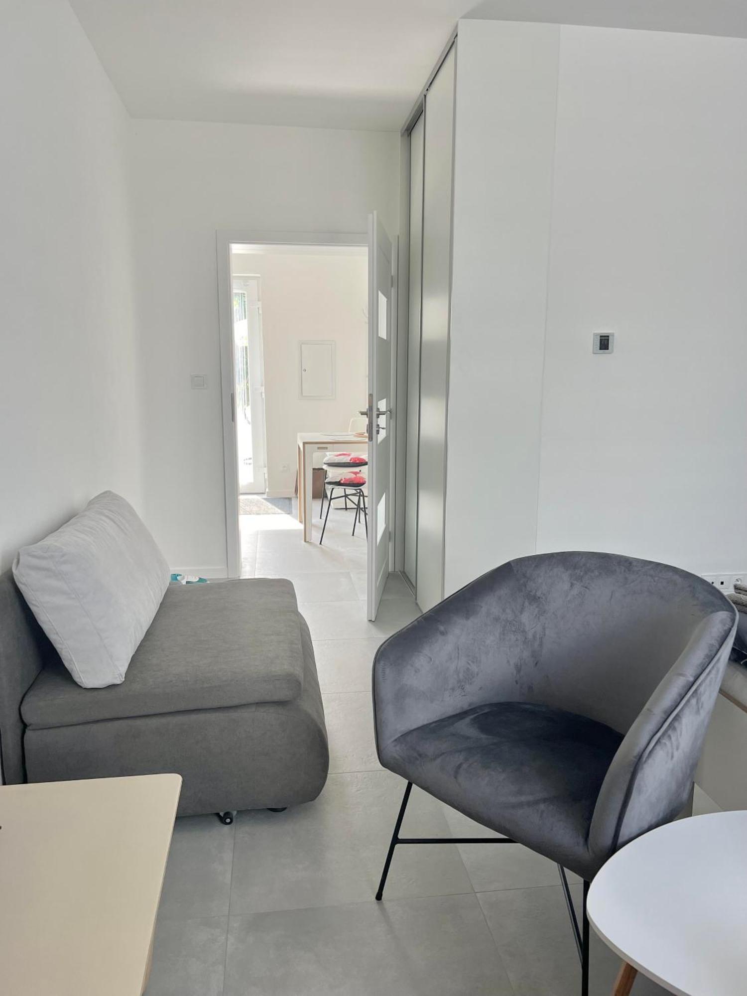 2 Moderne Apartmany 19 A 95 V Sukromi V Centre Mesta Turčianske Teplice المظهر الخارجي الصورة